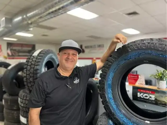 GUS Tire AI
